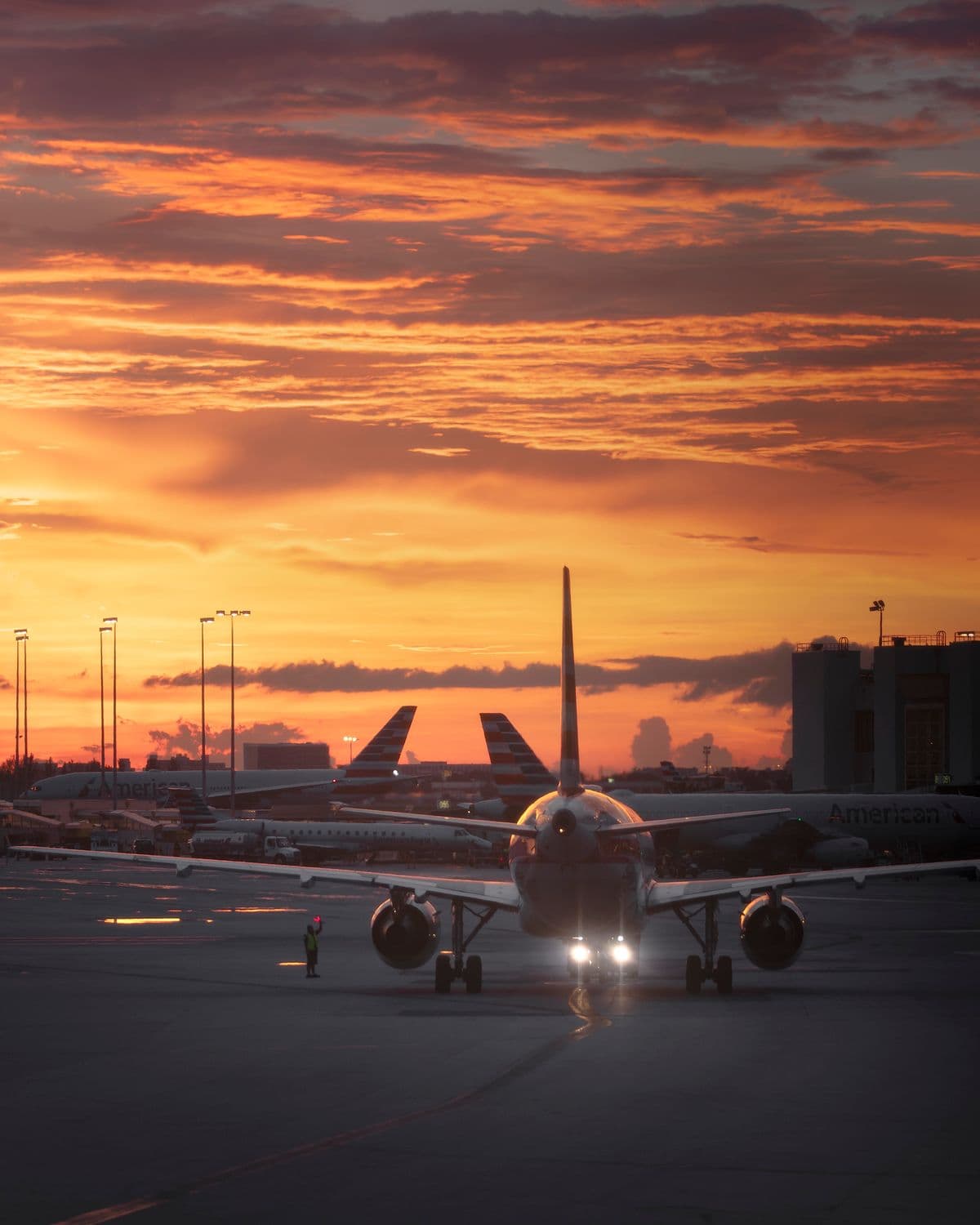 Aviation Advertising Agency: What to Look For Before You Sign a Con cover image